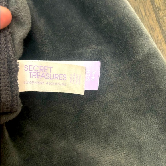 Secret Treasures Sleep Pants. Size Small 4-6 - Picture 3 of 4